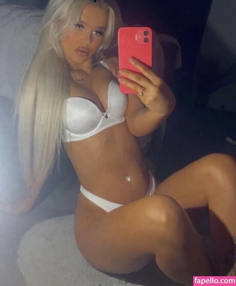 bikini ginger onlyfans kunst schöne bilder