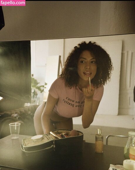 Melissa Patricia exklusive pornografische foto