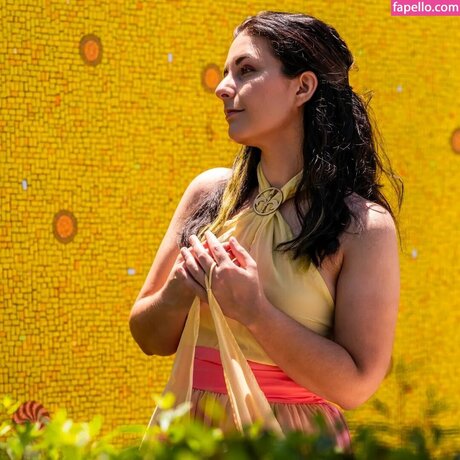 rothaarige gesichtsbehandlung onlyfans schöne hübsche galerien