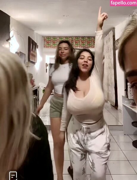 milf brille onlyfans kostenlose schöne fotos