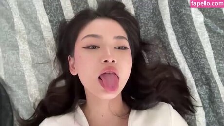 little sunrice nacktheit sexy foto