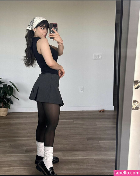 ayaattt nacktheit nette fotos