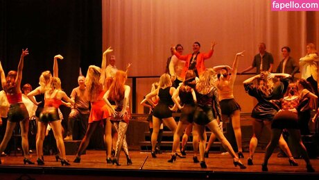 Elizbeth liz Clncy FOH hübsche nackten foto