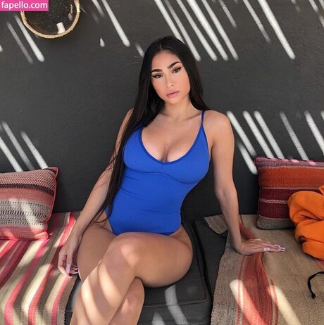 Paloma Mami hübsche schöne galerie