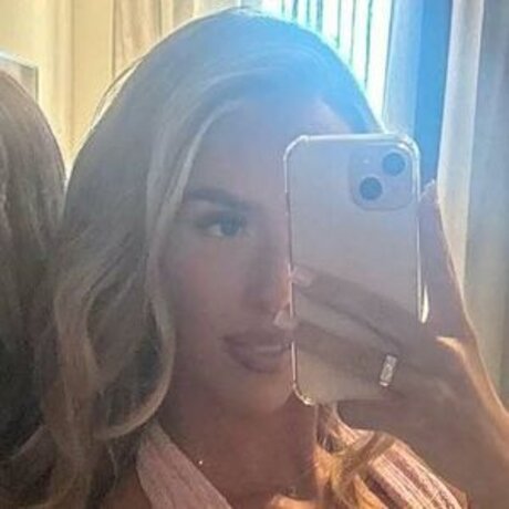 Francesca Martin exklusive kostenlose fotos