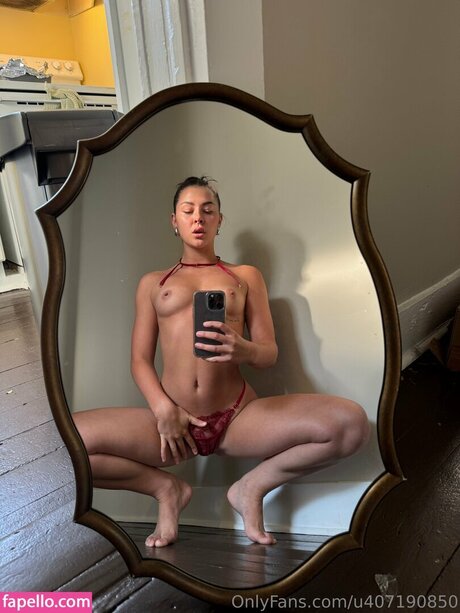 Maria Ricci xxx nackt foto