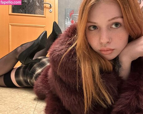 Ljinzer model heiße galerie