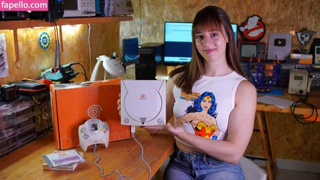 Sayaka Chialva hübsche erotische fotos