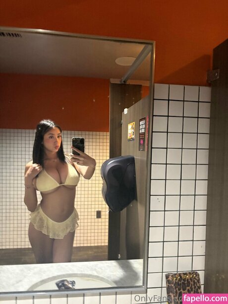 Heily Chavez model kostenlose galerie