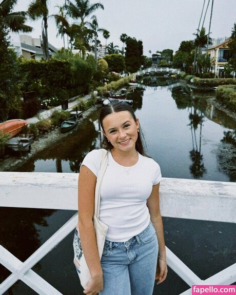 Cailey Fleming model nette bilder