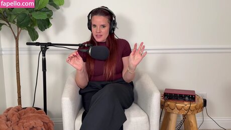 Colette Butler nackt beste bild