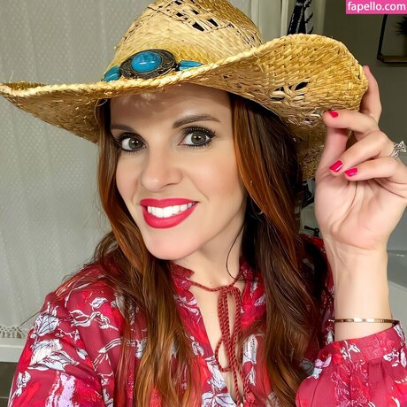 Colette Butler top perfekte foto