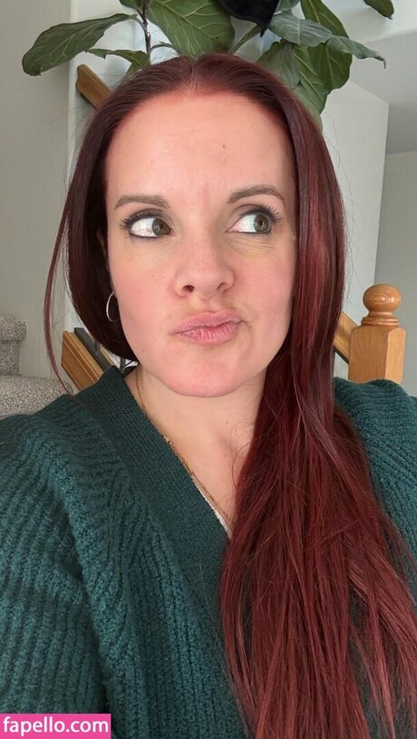 Colette Butler exklusive porno bilder