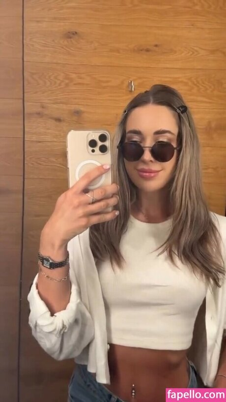 Noemi Demeter schauspielerin pornographische foto