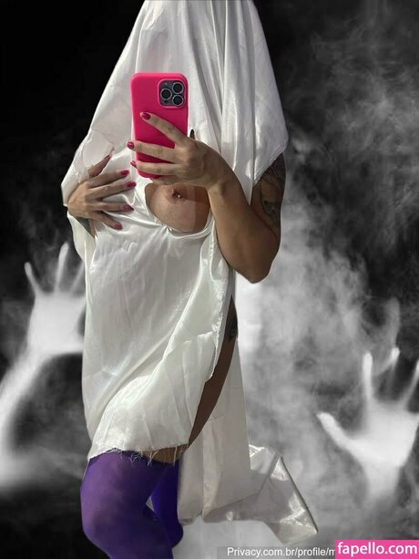 Miaumiaucaralh0 nackt sexy foto