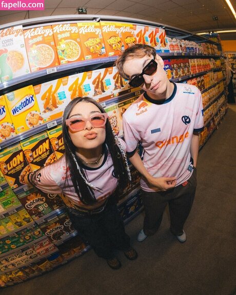 helydiaa kostenlose nackt galerie