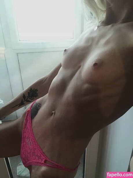 La Strawberry hübsche kunst galerien