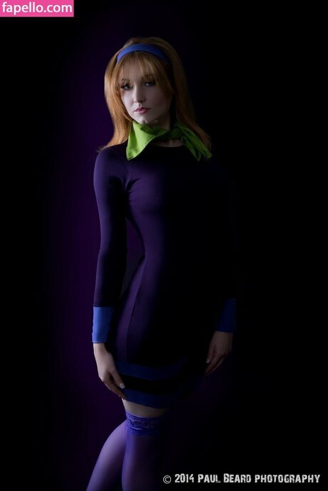 Velma Daphne Cosplay hd exklusive fotos