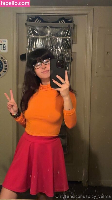 Velma Daphne Cosplay porno schöne bilder