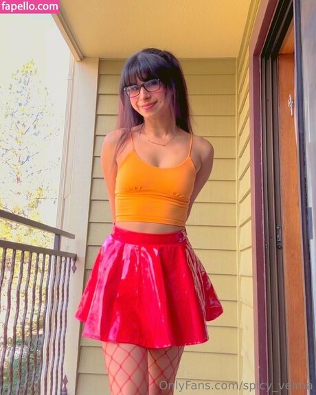 Velma Daphne Cosplay erwachsene pornostar bilder