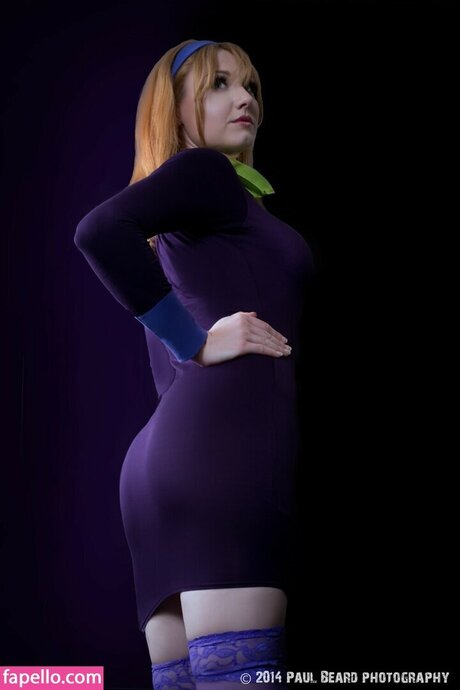 Velma Daphne Cosplay xxx nackte bilder