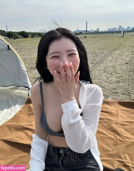 emmatanakirl kunst nackt bild