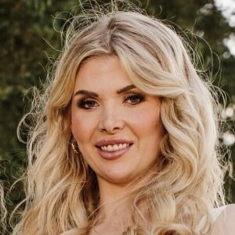 Carolin Gross erotische hübsche galerie