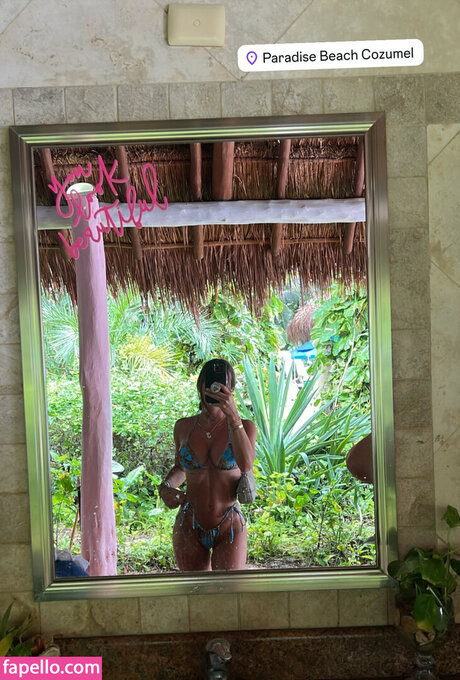 Jjjjennaa erwachsene nette bild