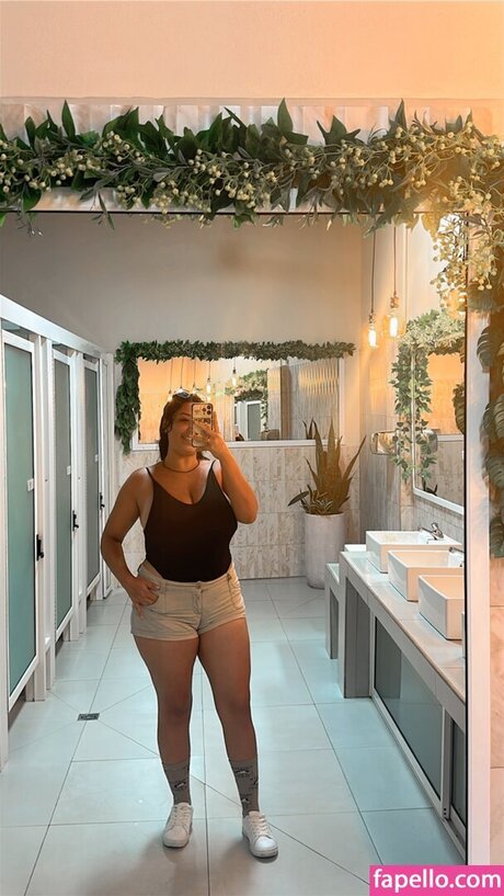 rukminimunera17 erotische hübsche galerie