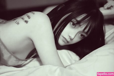 Yuriyuri Fanclub perfekte nackten fotos