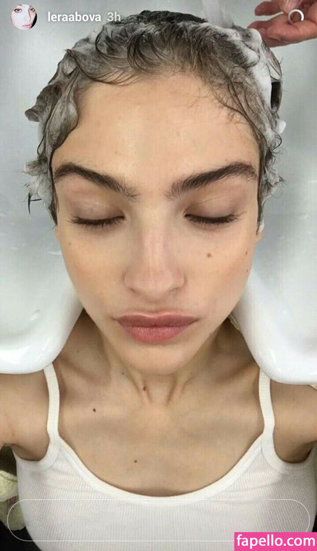 fansly onlyfans kunst exklusive galerie