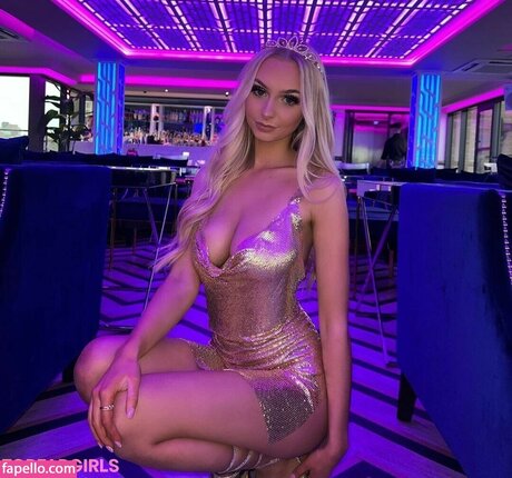 Mimi Malthouse UK sexy porno bild