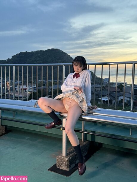 Momoka Hayashida perfekte xxx bild