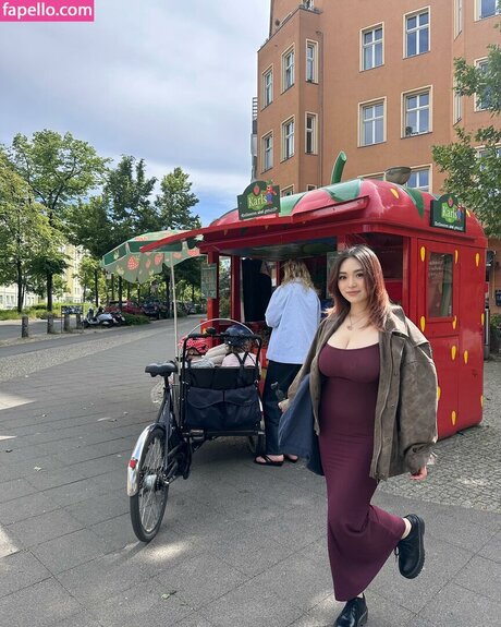 holly shu_ sexy pornostar foto