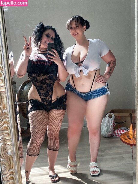 Hex Hypoxia porno nackte fotos