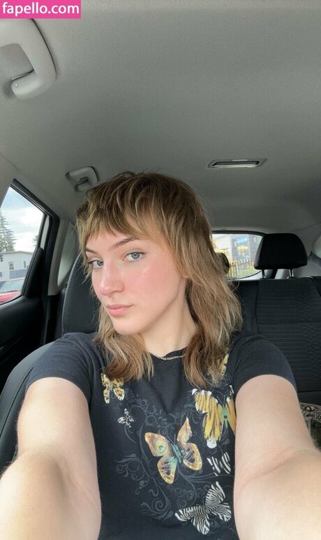 atrophicbtrfly model nackt archiv