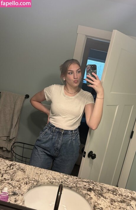 atrophicbtrfly freie akt fotos