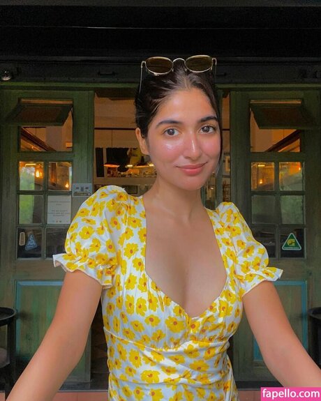 Ojasvi Sharma freie pornografische archiv