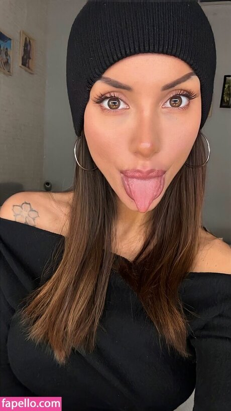 Oriana Tubiolo schauspielerin nacktheit archiv