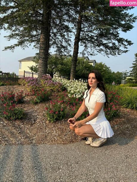 brieanneroksa kunst erwachsene archiv