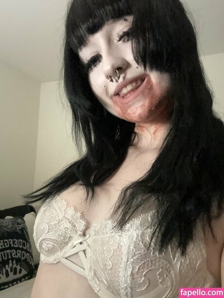 EliseRenee exklusive nackt foto