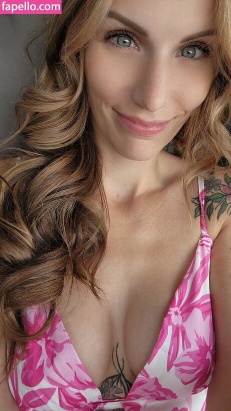 Inkedalyson xxx schöne bild