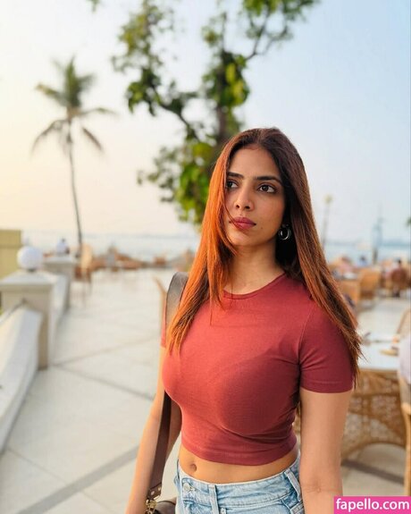 Malavika Mohanan porno akt galerie
