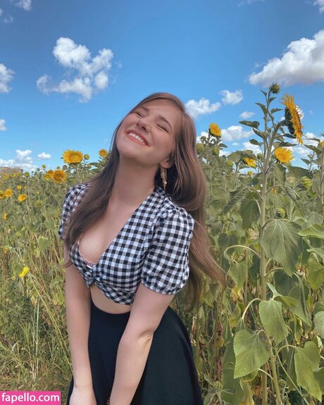 Alaurabidingcitizen pornostar nackt bild