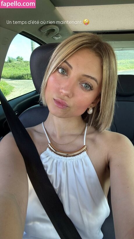 Hello__iris kunst heiße archiv