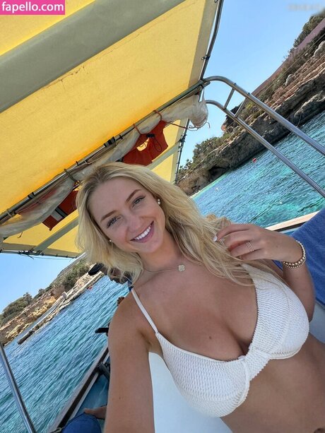 Sydney Thomas nackt erotische fotos