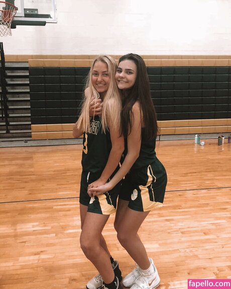 Sydney Thomas nackten galerie