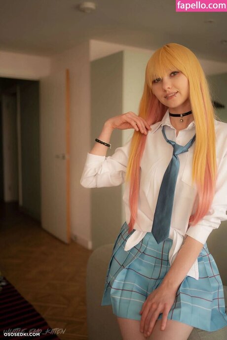 little emokitten nackt erotische fotos