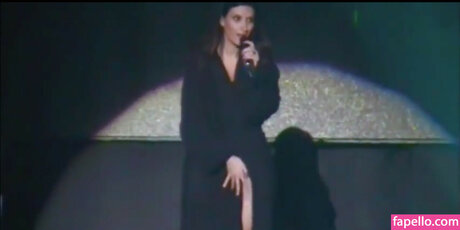 Laura Pausini freie top galerien