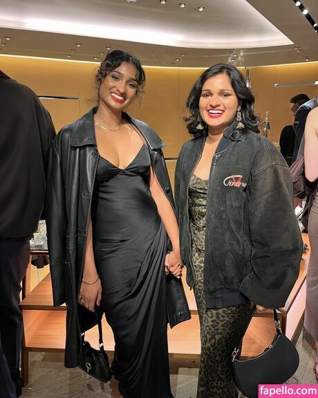 asiatischer dreier onlyfans nacktheit schöne archiv